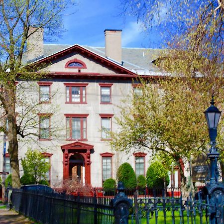 The Stockade Inn Schenectady Exterior foto