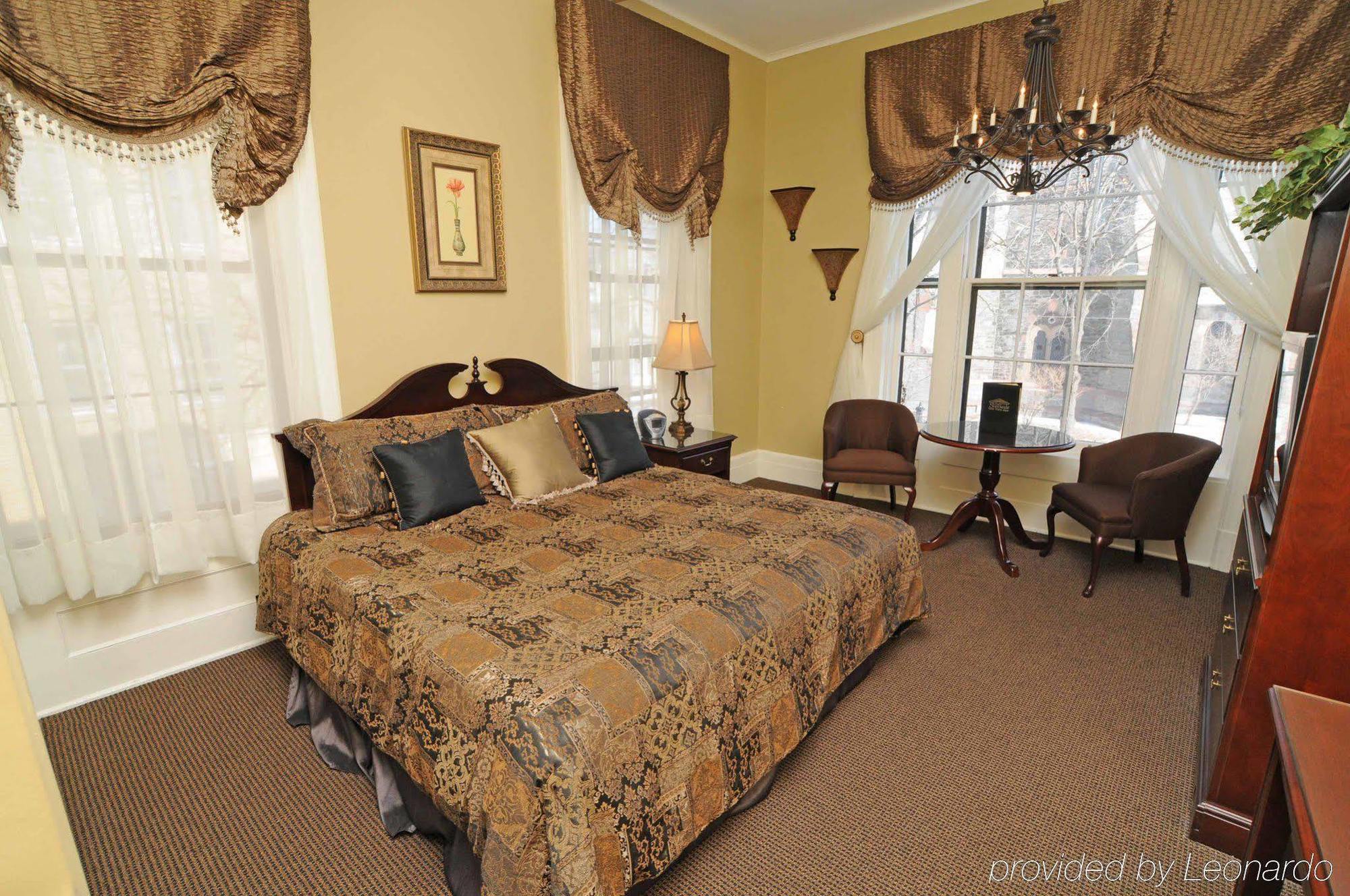 The Stockade Inn Schenectady Zimmer foto